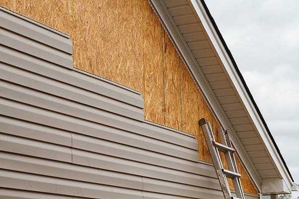 Professional Siding Repair technician working in Jamison, PA